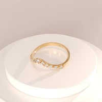 /public/photos/live/Solid Gold Curved Wedding Ring-1069 (5).webp